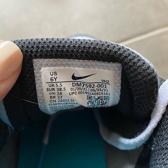 Nike Air Max 90 - Picture 5 of 5